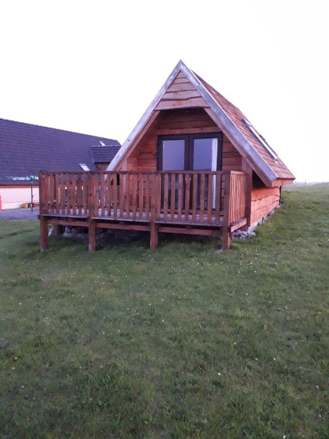 Swan View Lodge - North Uist Лочмедди Экстерьер фото
